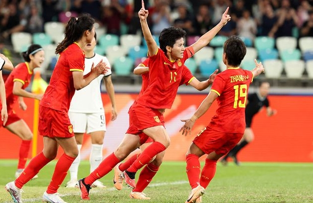备受喜爱的女足队-韩国女足队，亚洲杯足球赛的关注焦点