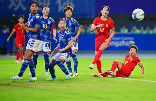 备战亚运女足，中国国家女足领队李影携强阵出击！