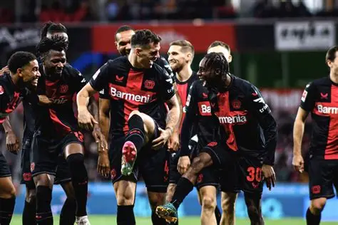 勒沃库森欧冠征途：在逆境中探寻荣耀之光